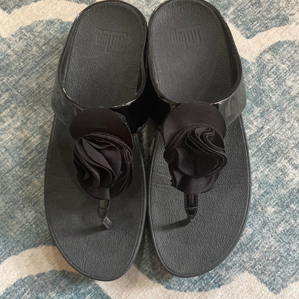 FitFlop Florrie Toe-Post Sandals
